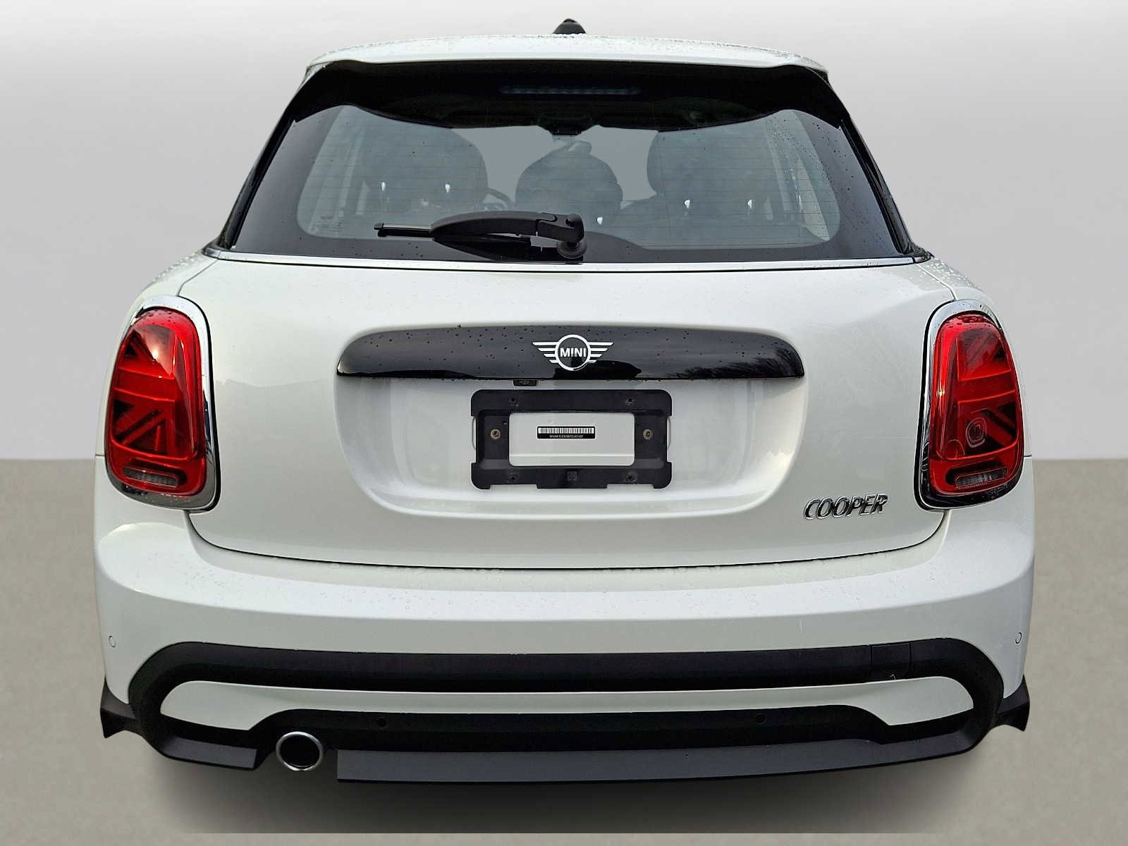 Certified 2023 MINI Cooper 4-Door Hardtop image 5