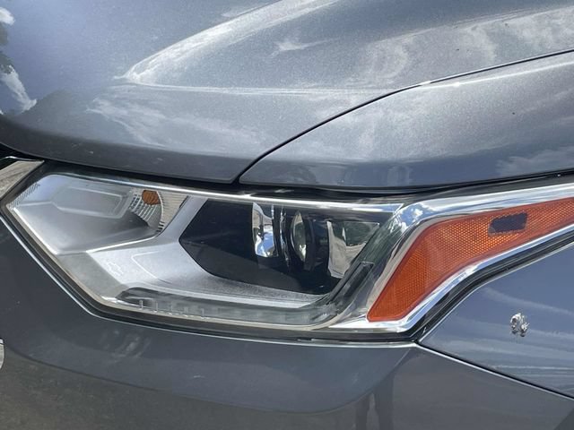 Used 2021 Chevrolet Traverse LT w/ LPO, Floor Liner Package AWD/4WD image 9