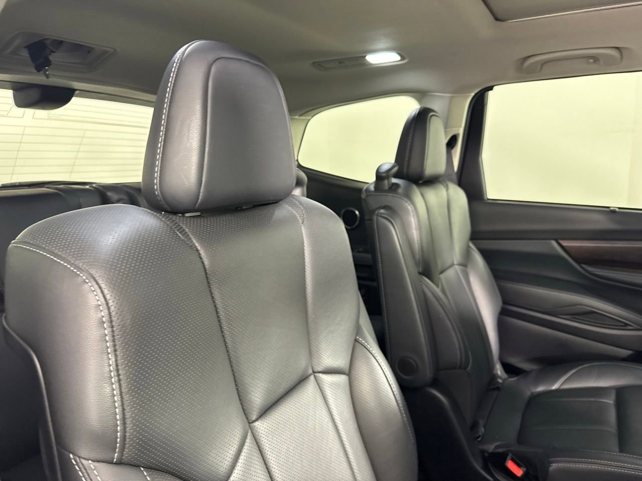 Used 2023 Subaru Ascent Touring image 25