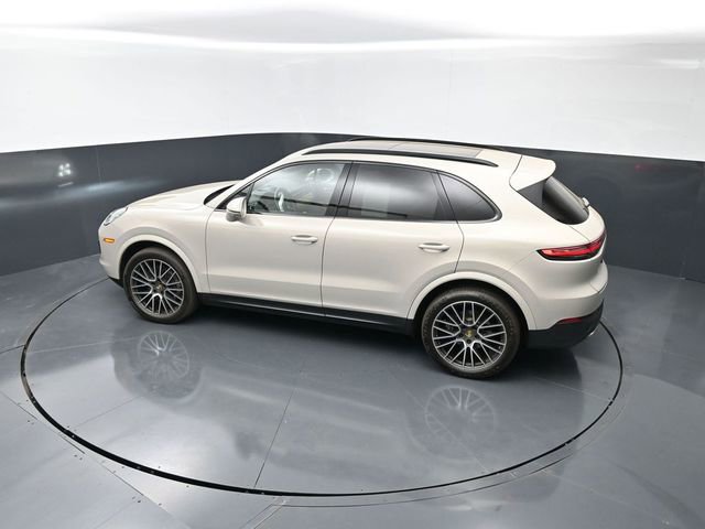 Used 2022 Porsche Cayenne Platinum Edition AWD/4WD image 16
