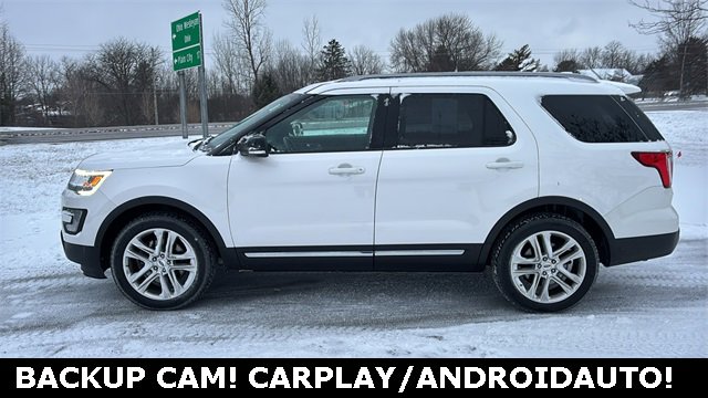 Used 2017 Ford Explorer XLT w/ Equipment Group 202A image 3