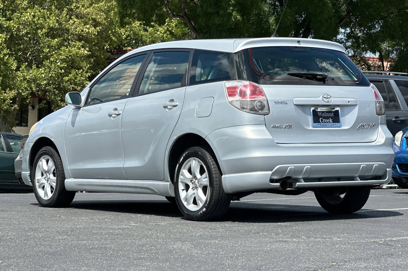 Used 2006 Toyota Matrix XR AWD/4WD image 3