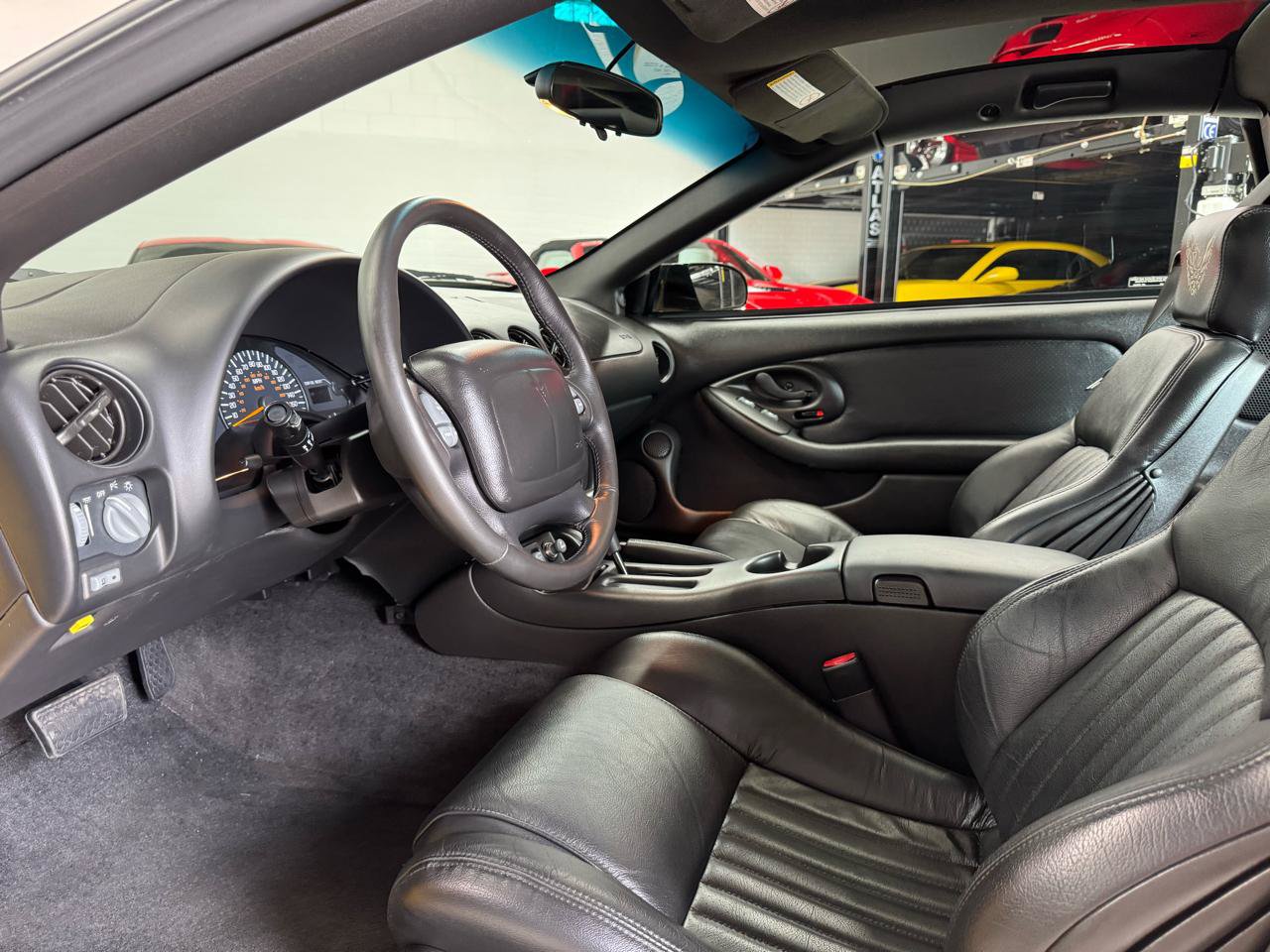 Used 2002 Pontiac Firebird Trans Am RWD image 33