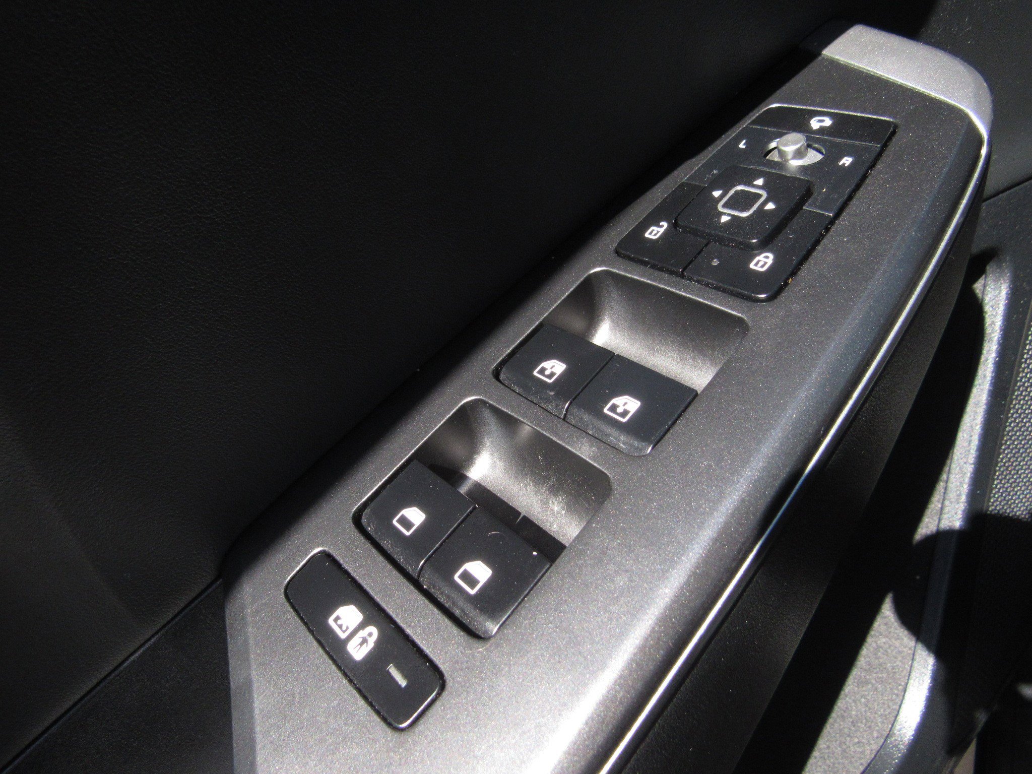 Used 2024 Kia EV6 Light image 20