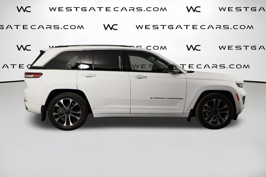 Used 2022 Jeep Grand Cherokee Overland w/ Luxury Tech Group IV image 50