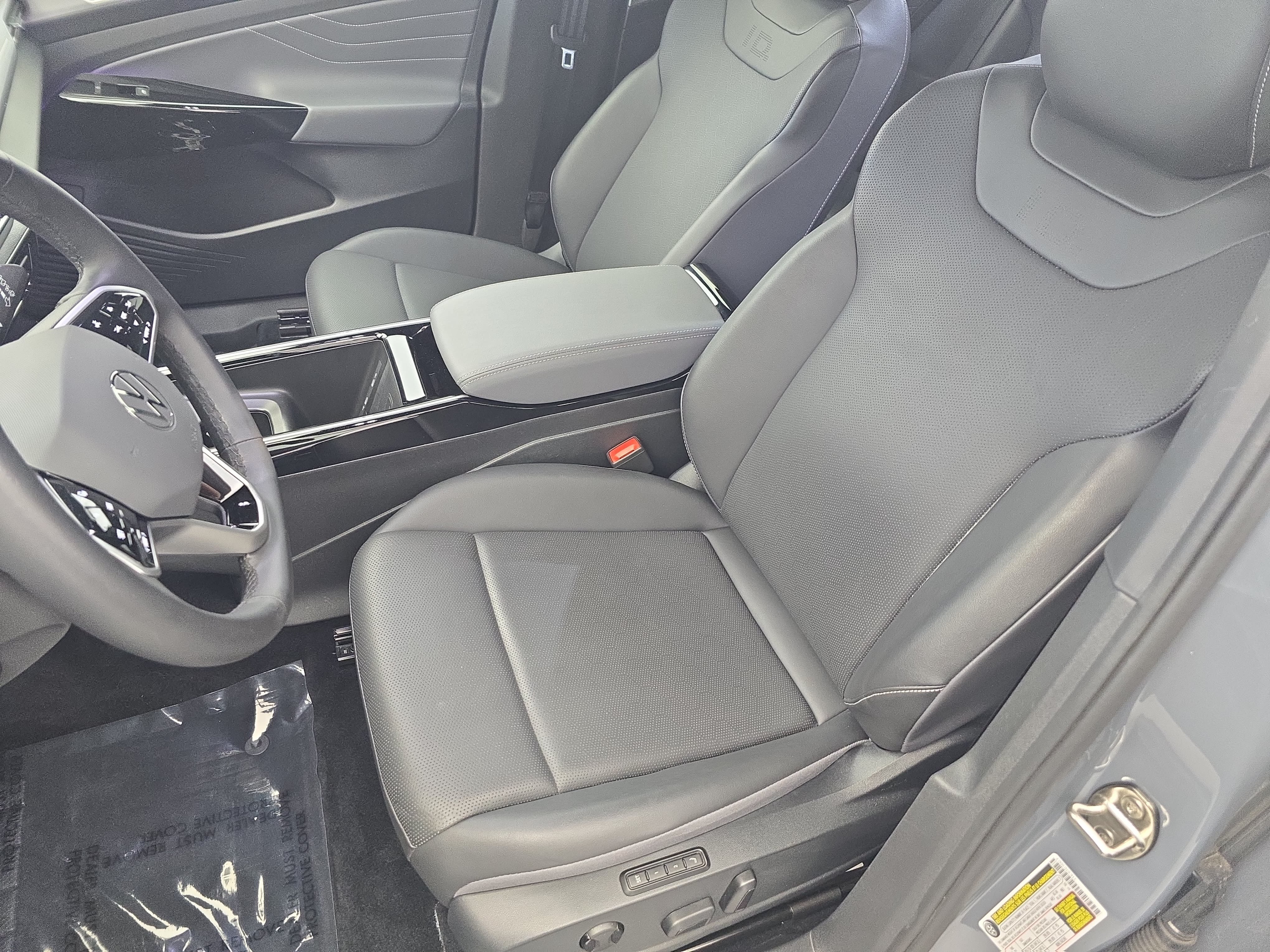 Certified 2024 Volkswagen ID.4 S RWD image 15