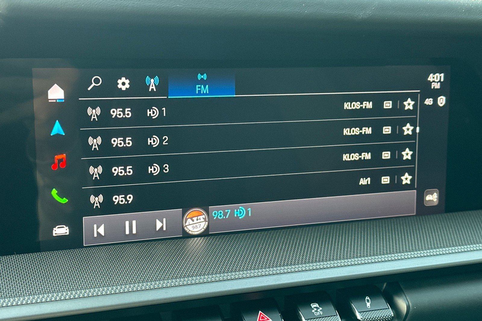 Used 2026 Porsche 911 Carrera RWD image 17