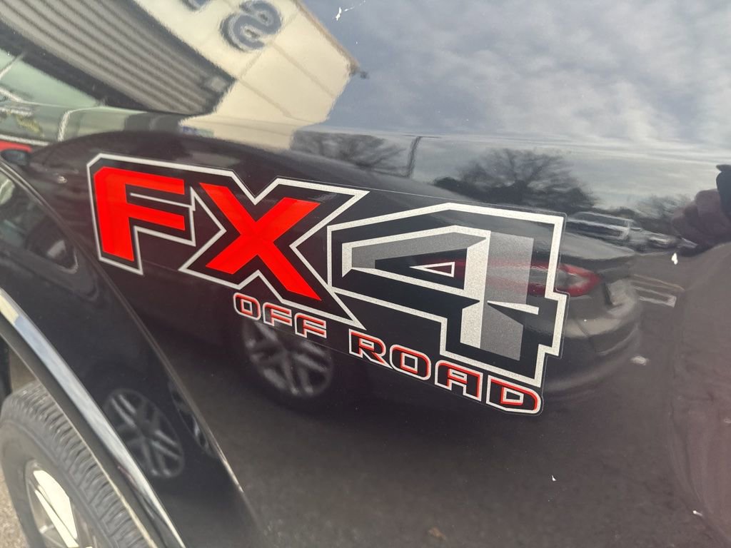 Used 2020 Ford F150 XLT w/ Equipment Group 302A Luxury image 8