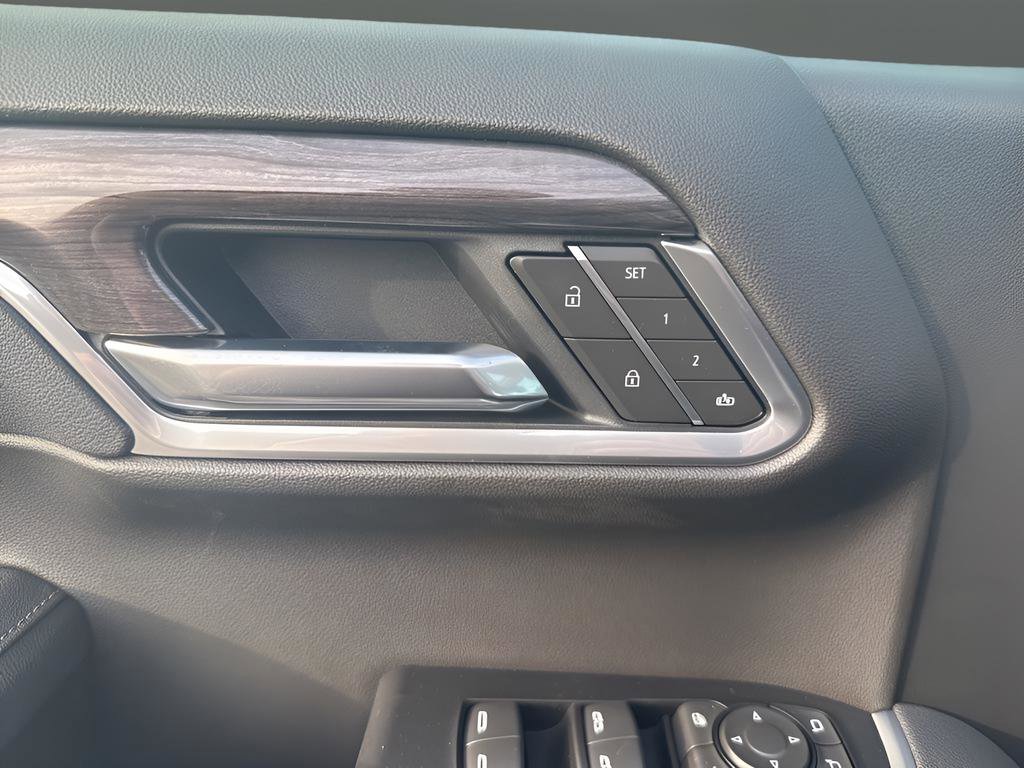 New 2026 Chevrolet Silverado 1500 LTZ w/ LTZ Premium Package image 20