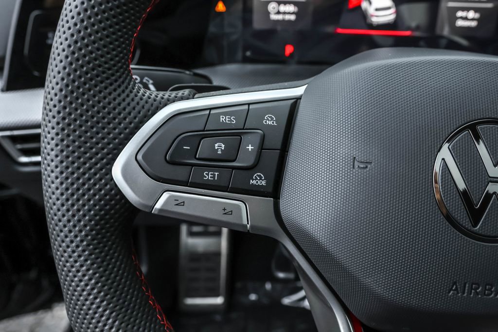 New 2026 Volkswagen GTI SE FWD image 28
