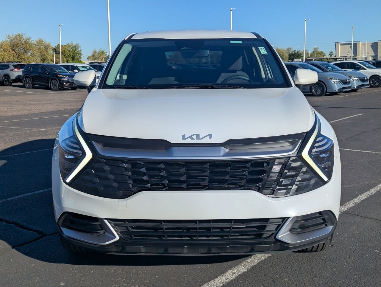 Used 2024 Kia Sportage LX image 9