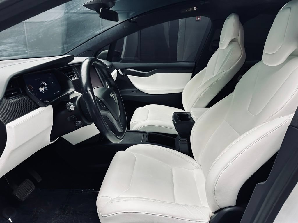 Used 2018 Tesla Model X 75D AWD/4WD image 18