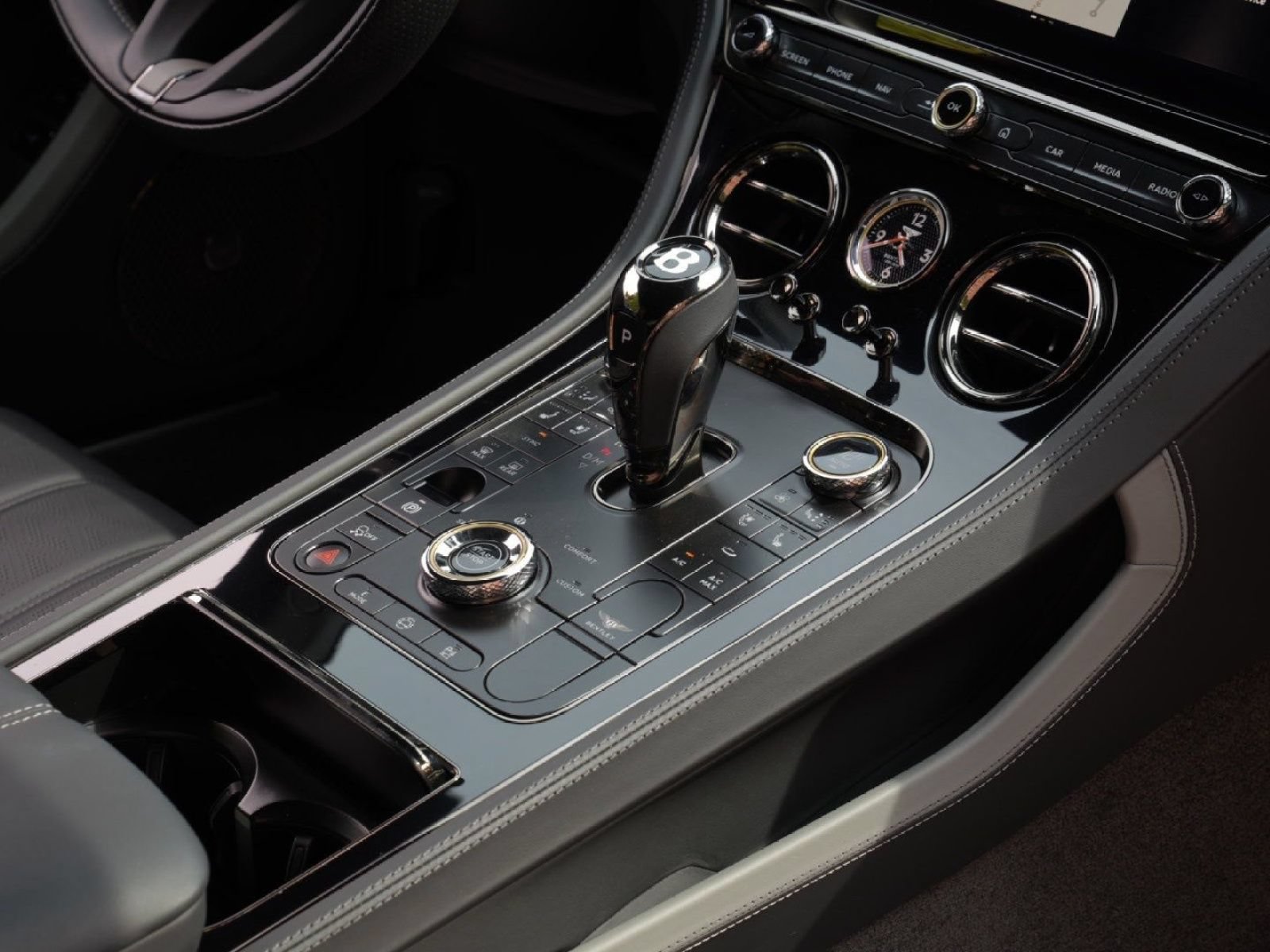 Used 2025 Bentley Continental GT Speed AWD/4WD image 43
