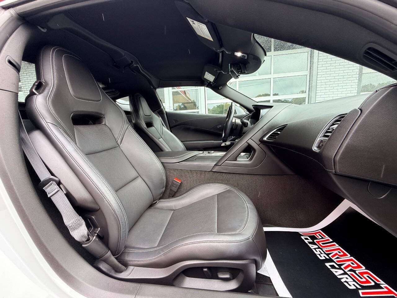 Used 2018 Chevrolet Corvette Stingray Coupe w/ Carbon Flash Badge Package RWD image 33