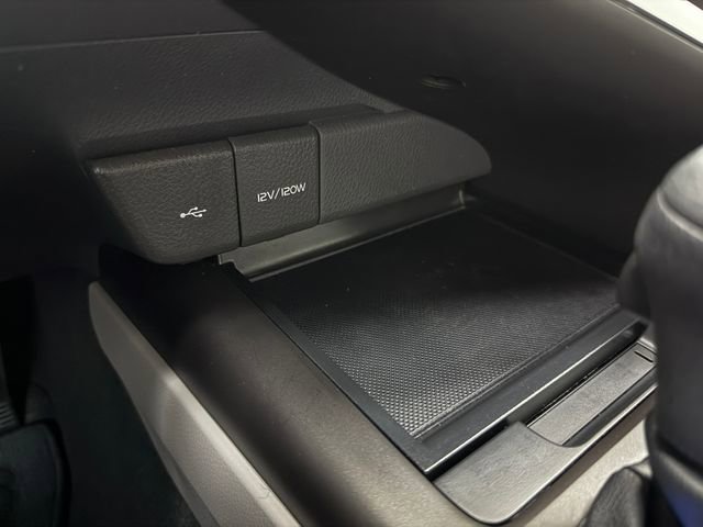 Used 2024 Toyota Camry LE FWD image 18