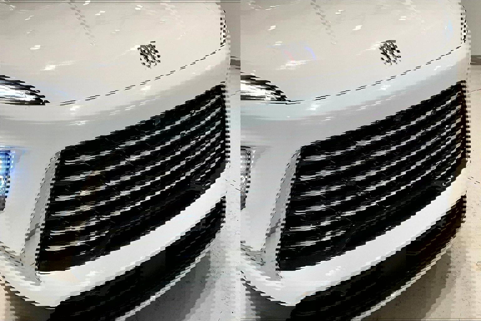 Used 2025 Buick Enclave Preferred image 32