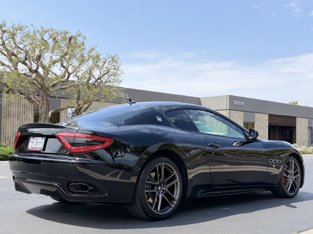 Used 2017 Maserati GranTurismo Sport RWD image 4
