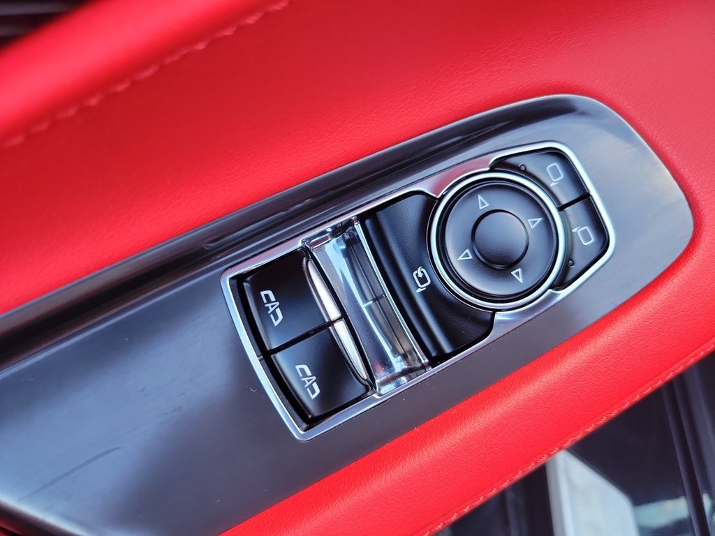 Used 2024 Chevrolet Corvette Stingray Preferred Cpe w/ Stealth Interior Trim Package RWD image 20