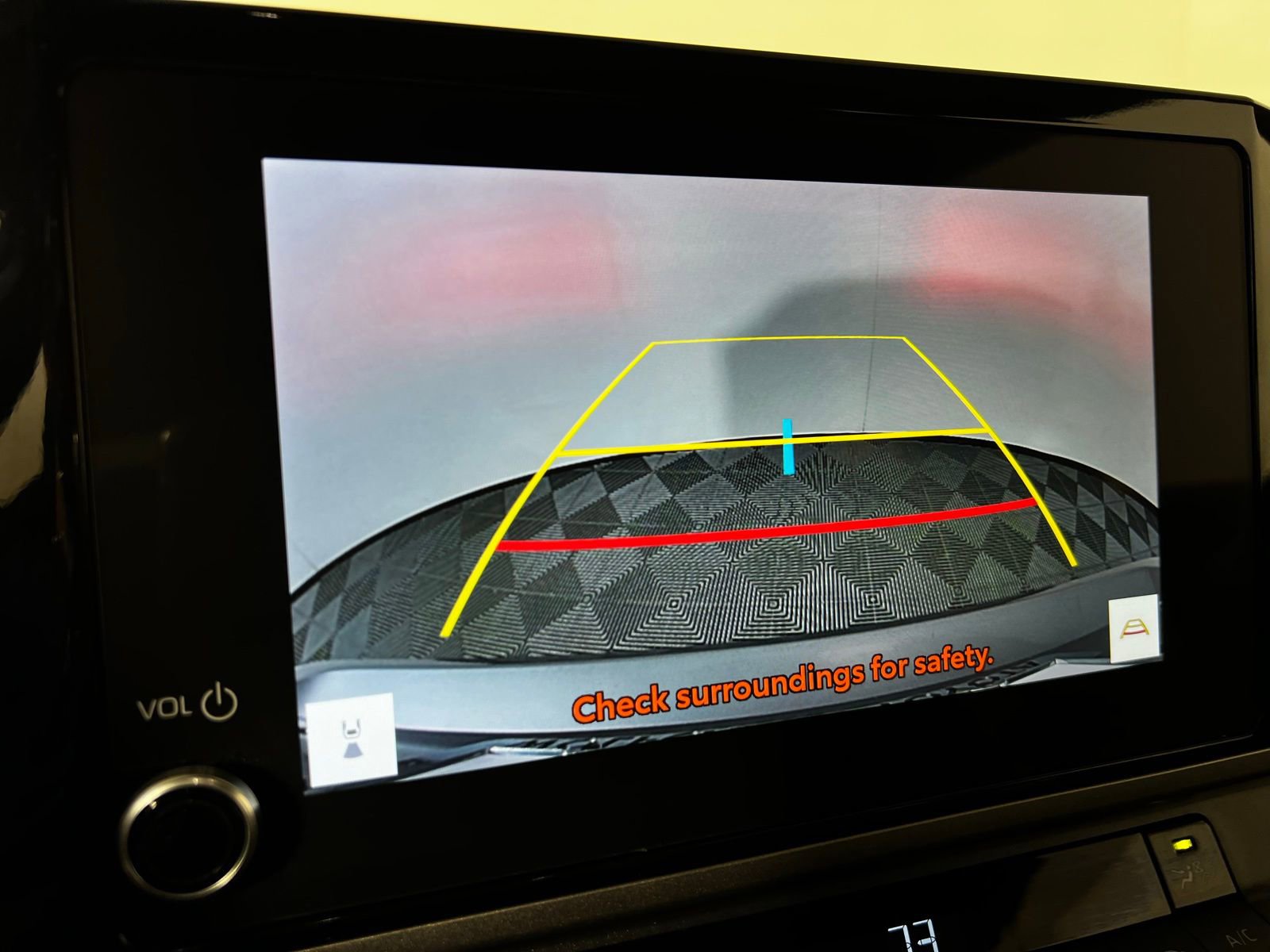 Used 2025 Toyota Camry SE image 19