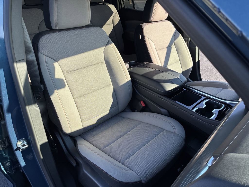 New 2026 Chevrolet Traverse LT w/ Sun and Wheel Package image 22