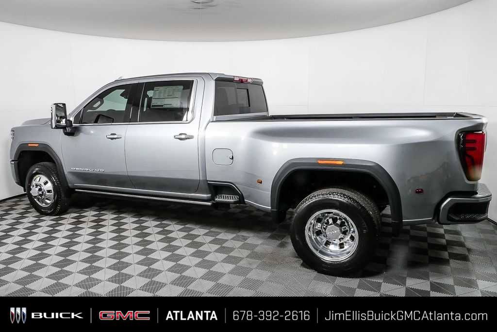 New 2026 GMC Sierra 3500 Denali w/ Denali Reserve Package AWD/4WD image 3