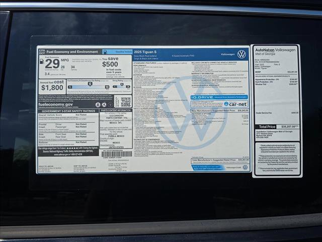 Used 2025 Volkswagen Tiguan S image 17