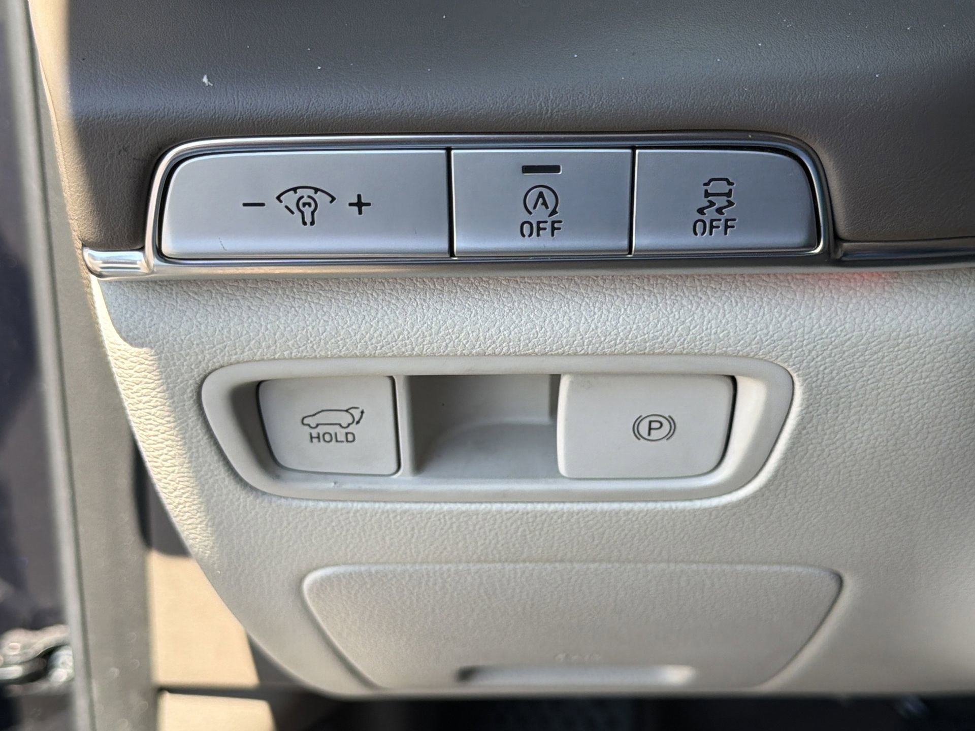 Used 2024 Genesis GV80 2.5T AWD/4WD image 15