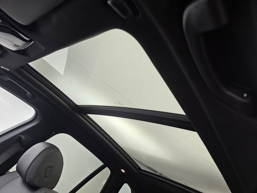 Used 2022 BMW X5 sDrive40i RWD image 12