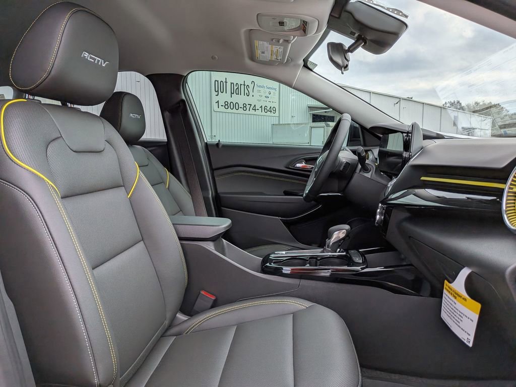 New 2026 Chevrolet Trax ACTIV w/ Driver Confidence Package FWD image 25