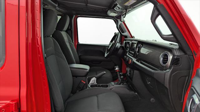 Used 2018 Jeep Wrangler Unlimited Sahara image 19