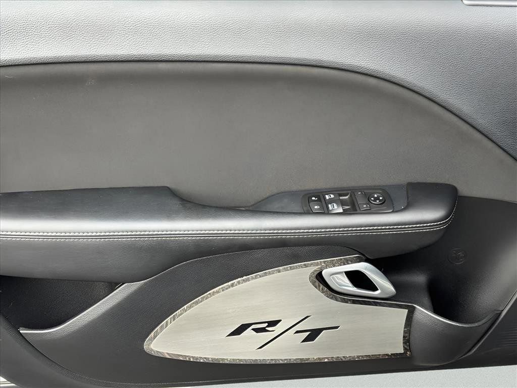 Used 2021 Dodge Challenger R/T Scat Pack image 25