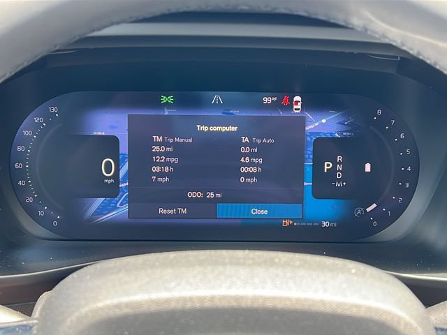 New 2026 Volvo XC40 B5 Plus w/ Protection Package Premier AWD/4WD image 22
