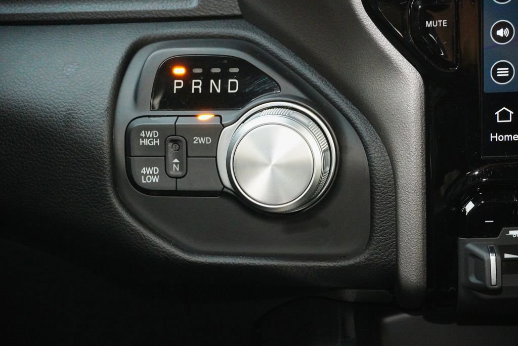 Used 2024 RAM 2500 Laramie w/ Night Edition image 14