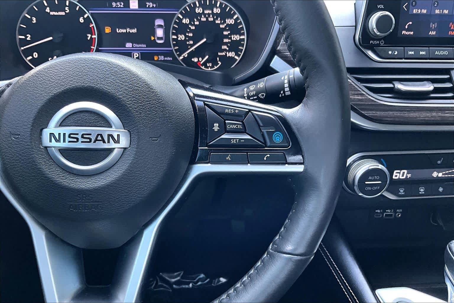 Used 2022 Nissan Altima 2.5 Platinum AWD/4WD image 17