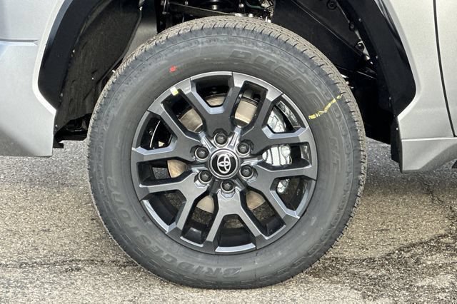 New 2026 Toyota Tundra Platinum AWD/4WD image 28