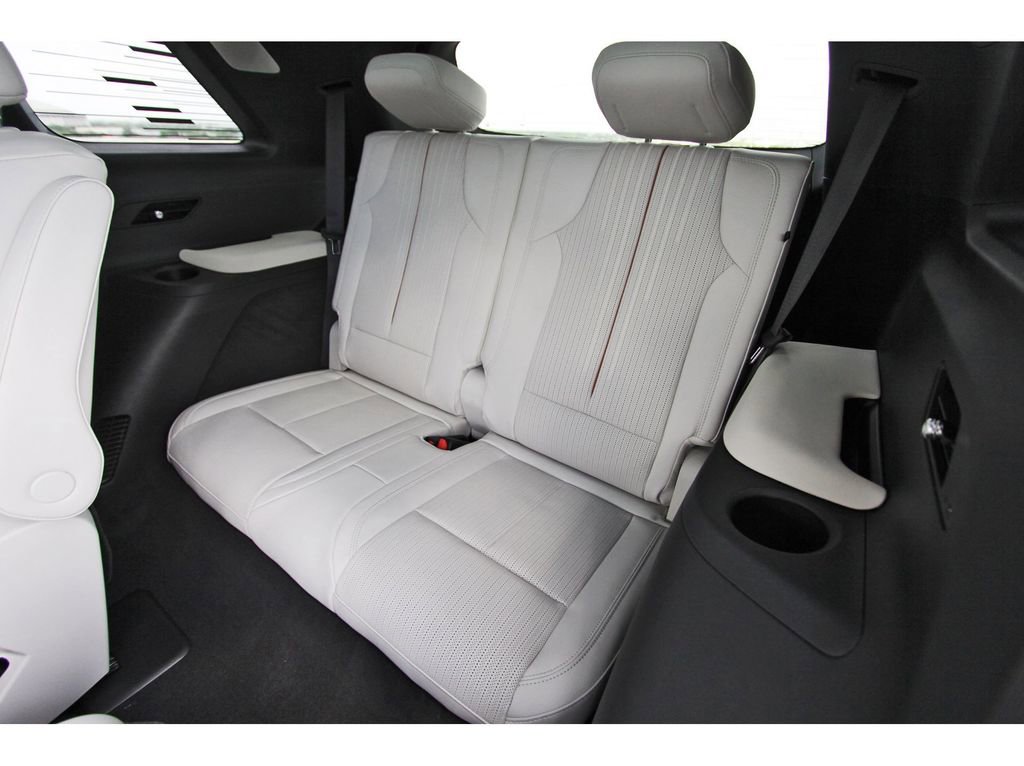 New 2026 Cadillac Vistiq Luxury AWD/4WD image 13