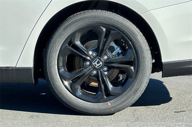 New 2025 Honda Accord SE image 31