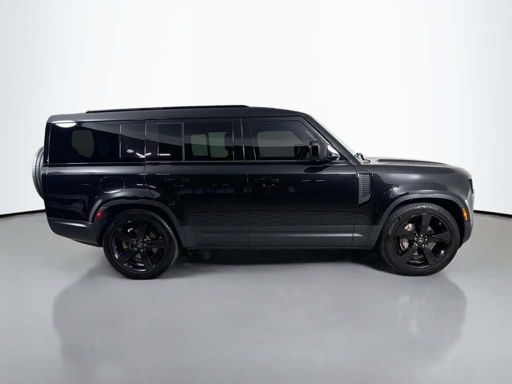 Certified 2024 Land Rover Defender 130 S AWD/4WD image 4