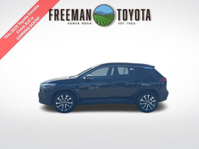 Used 2025 Toyota Corolla Cross XLE