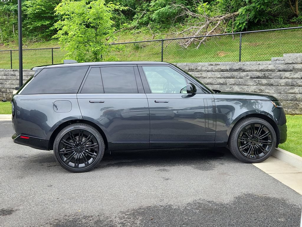 New 2026 Land Rover Range Rover SE AWD/4WD image 11
