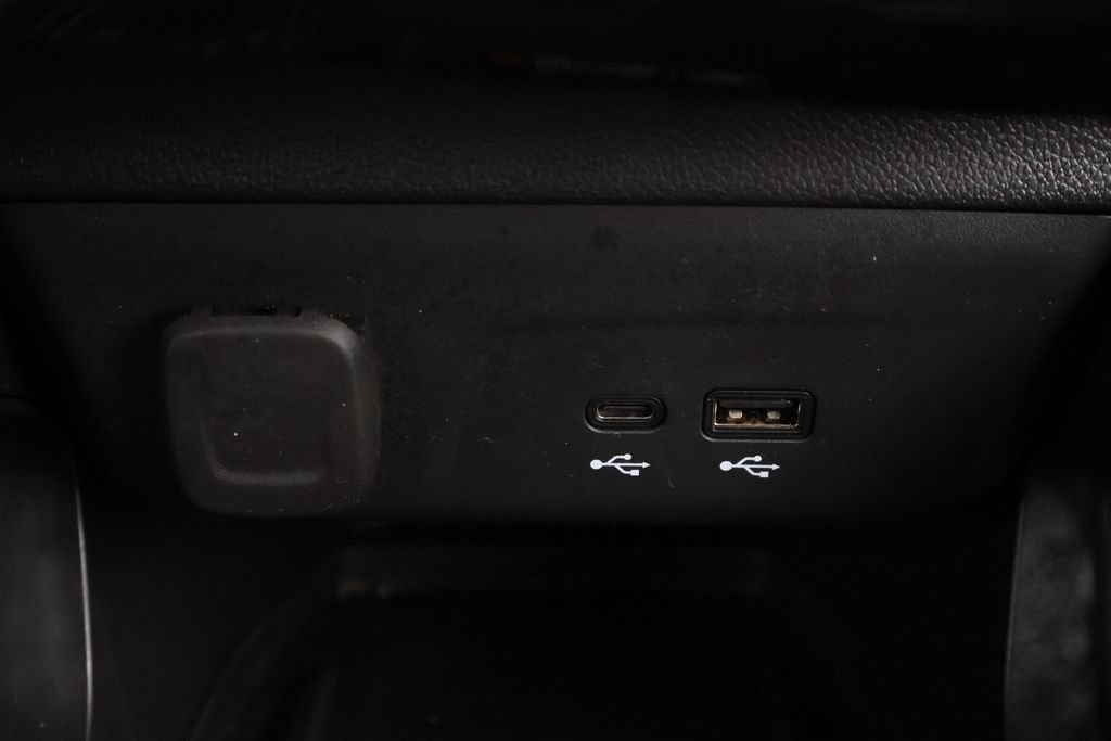 Used 2024 Chevrolet TrailBlazer LT w/ Convenience Package AWD/4WD image 26