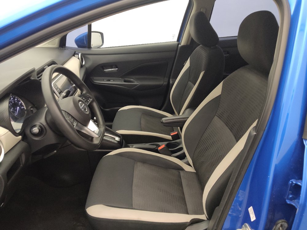 Used 2021 Nissan Versa SV FWD image 17