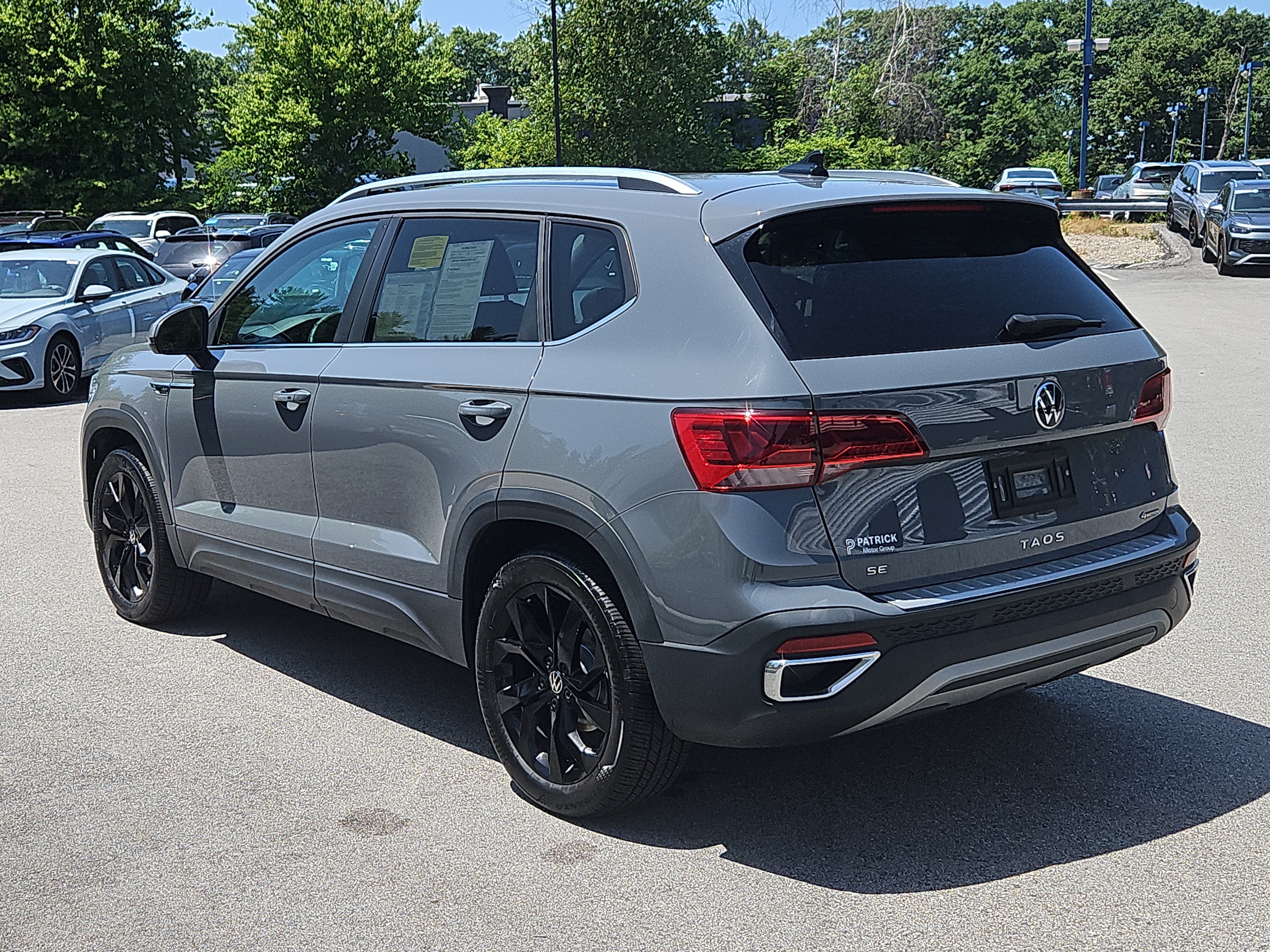 Certified 2023 Volkswagen Taos SE w/ Panoramic Sunroof Package AWD/4WD image 24