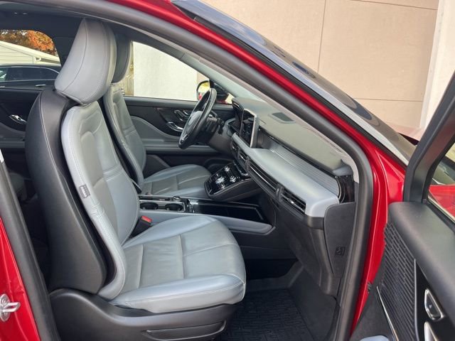 Used 2022 Lincoln Corsair Reserve w/ Sport Package image 24