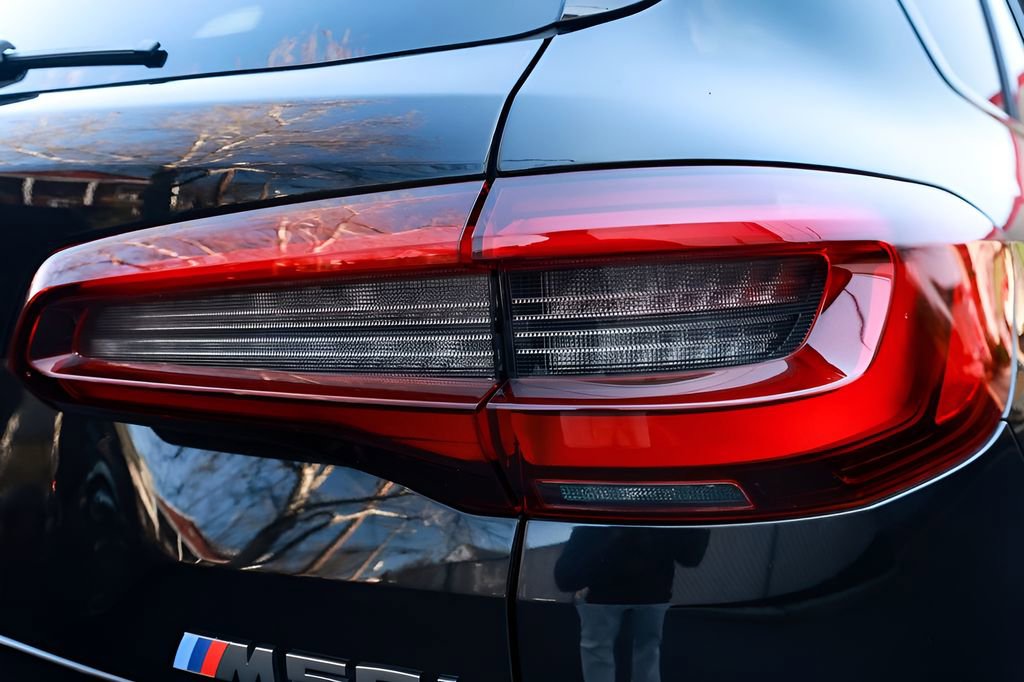 Used 2022 BMW X5 M50i w/ Premium Package AWD/4WD image 58