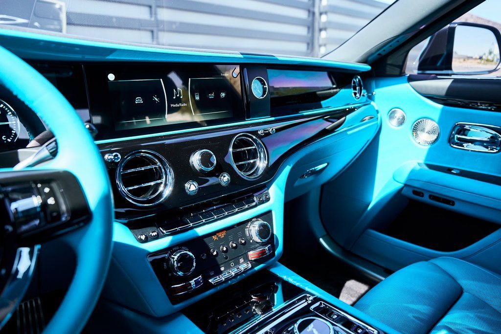 Used 2024 Rolls-Royce Ghost AWD/4WD image 68