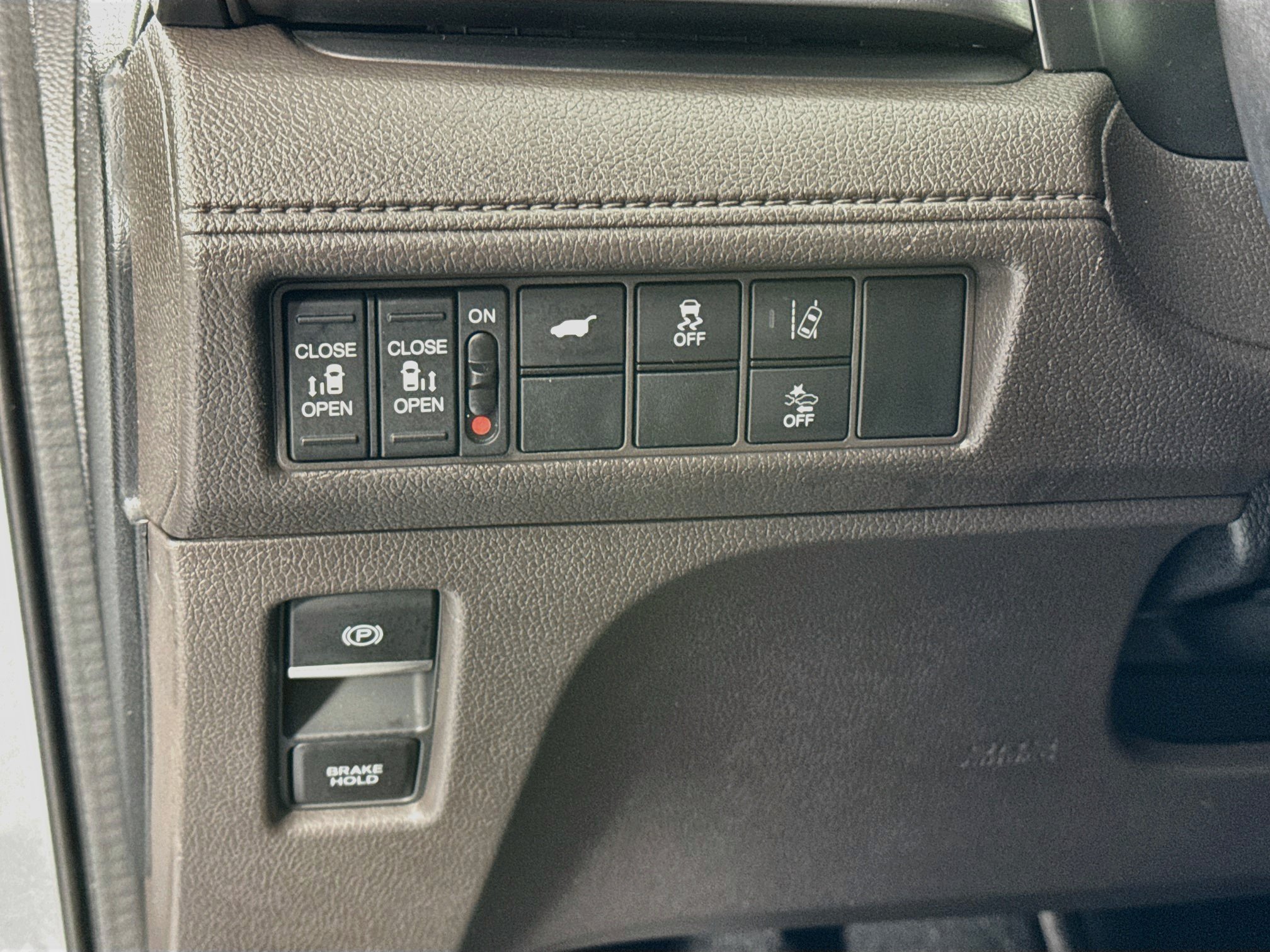 Certified 2018 Honda Odyssey EX-L image 10