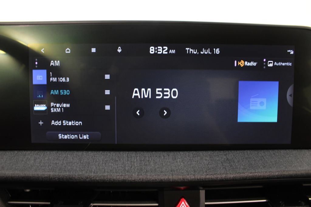 Used 2022 Kia EV6 Wind RWD image 5