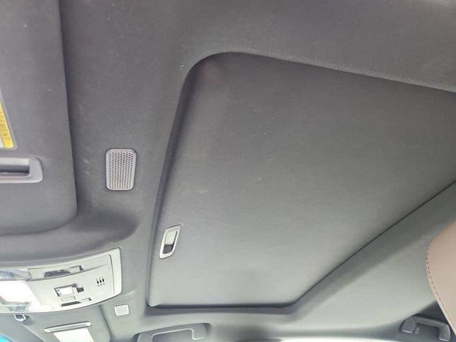 Used 2024 Lexus ES 350 w/ Premium Package FWD image 18