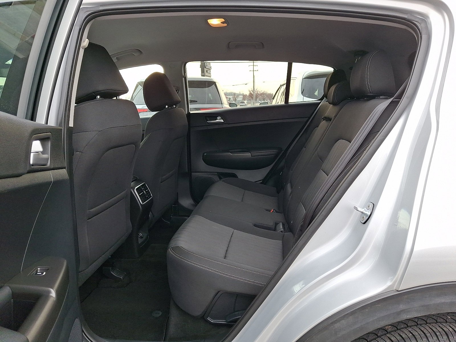 Used 2021 Kia Sportage LX image 10